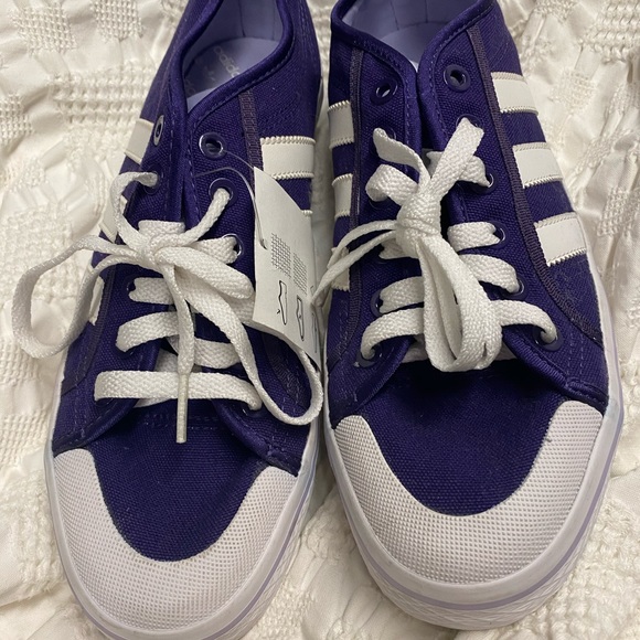 Brand new Adidas Honey Stripe Low-top sneakers 8.5 - Picture 2 of 7